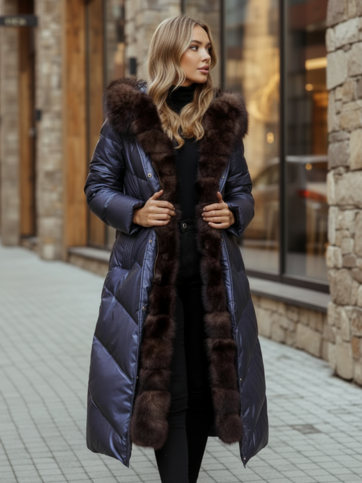 Женский пуховик с мехом песца синий Daniela